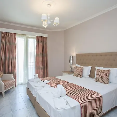 Eva Lefkada מלון 2*