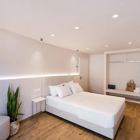 מלון Eva Lefkada 2*