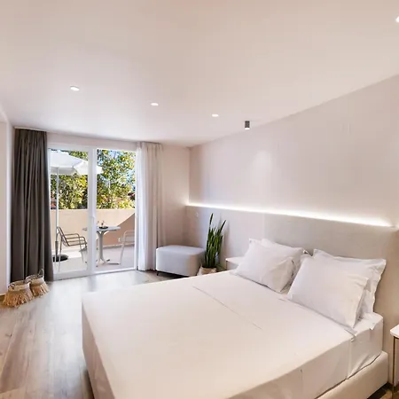 Eva Lefkada מלון נידרי