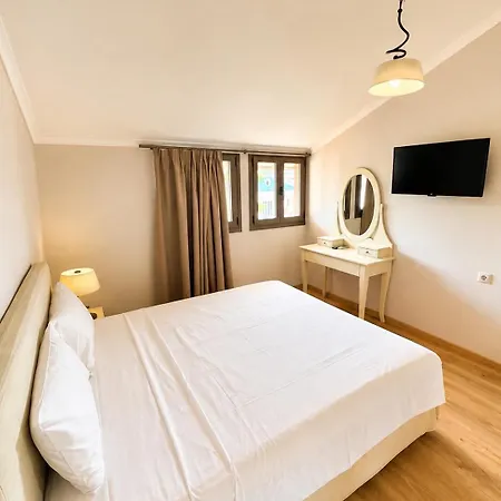 Hotel Eva Lefkada 2*