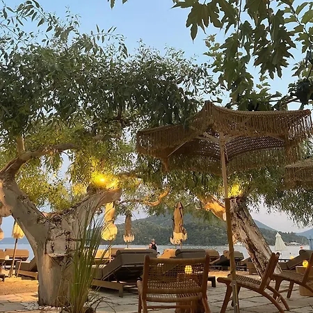 Eva Lefkada Hotel