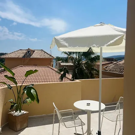 מלון Eva Lefkada