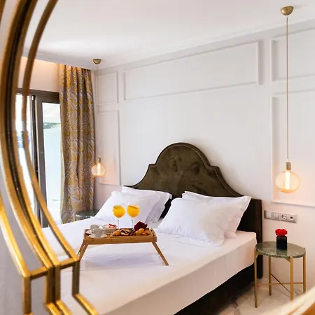 Eva Lefkada Hotel