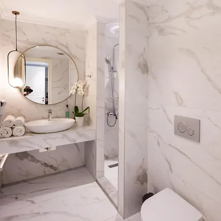 Hotel Eva Lefkada 2*